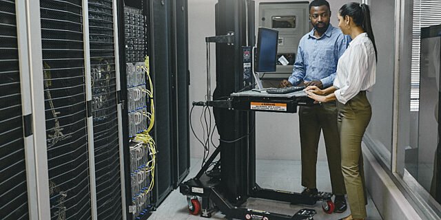 Data Center Server Rack Cart